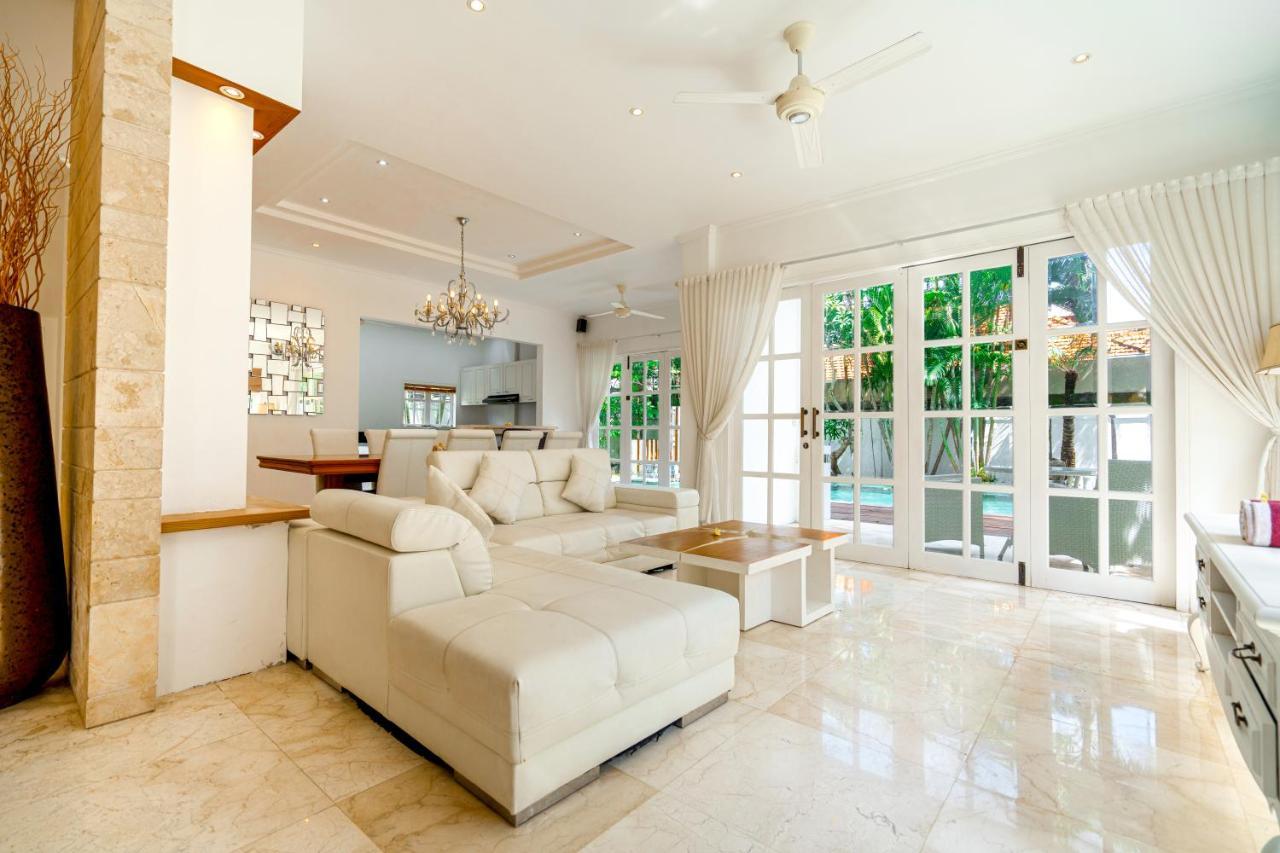 Kencana Villa Seminyak (Bali)